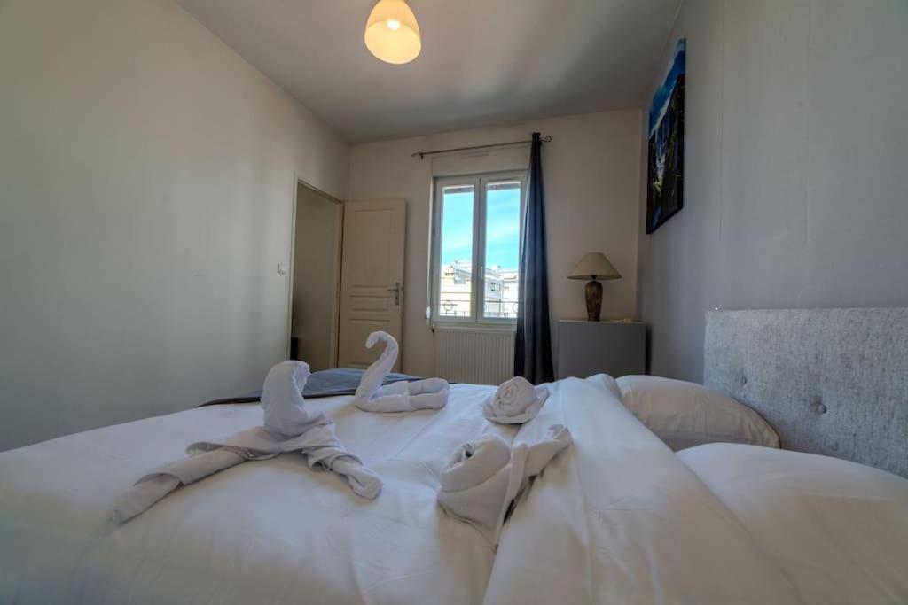Le Courteline - Villeurbanne Centre ภายนอก รูปภาพ